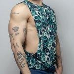 Camiseta abierta verde