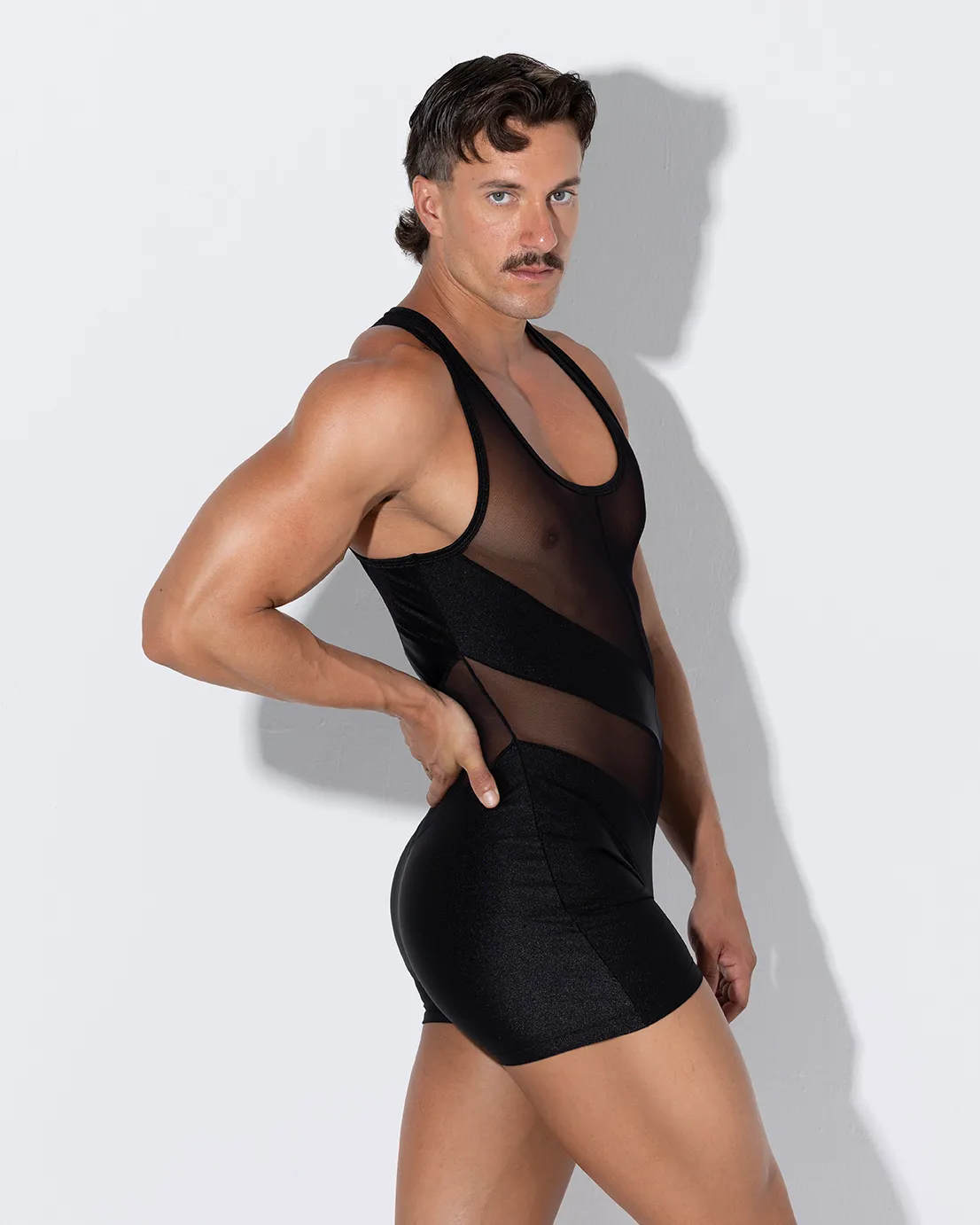 Singlet MESH negro