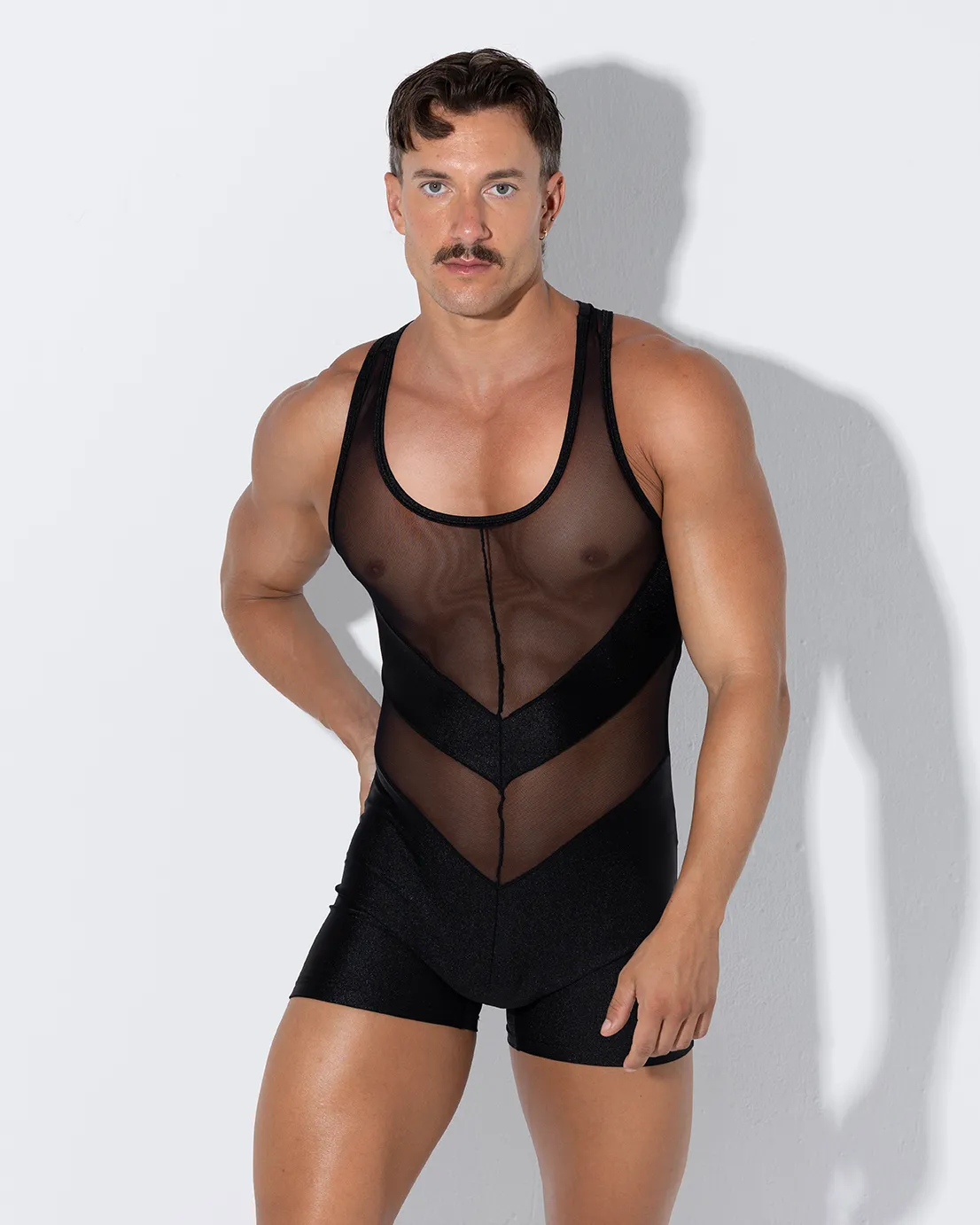 Singlet MESH negro