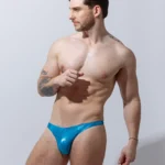 Tanga Azul claro.